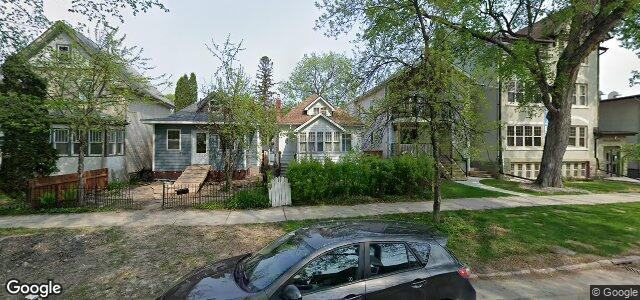 Larawan ng 577 Warsaw Avenue sa Winnipeg, Manitoba