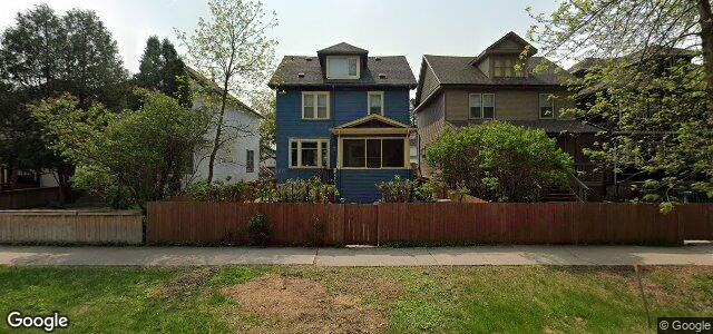 Larawan ng 580 Warsaw Avenue sa Winnipeg, Manitoba