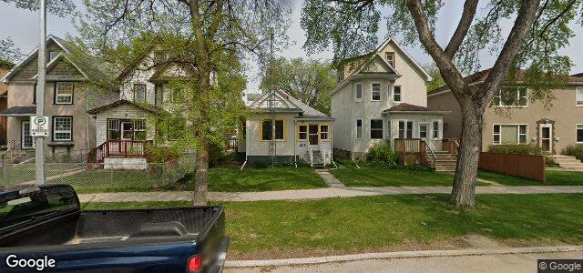 Larawan ng 625 Warsaw Avenue sa Winnipeg, Manitoba