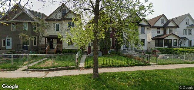 Larawan ng 628 Warsaw Avenue sa Winnipeg, Manitoba