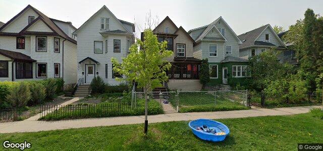 Larawan ng 636 Warsaw Avenue sa Winnipeg, Manitoba