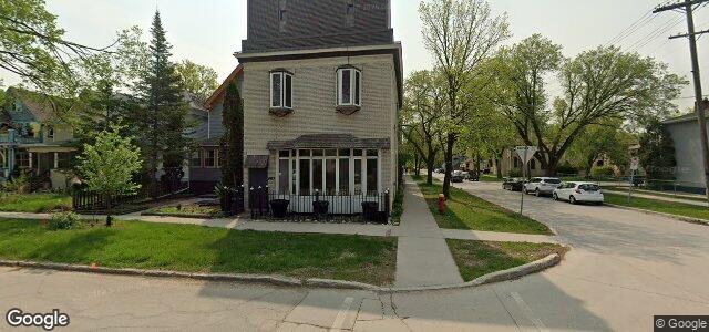 Larawan ng 652 Warsaw Avenue sa Winnipeg, Manitoba