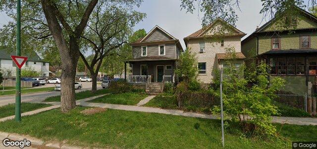 Photo of 653 Warsaw Avenue in Winnipeg, Manitoba