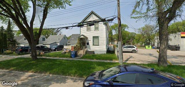 Larawan ng 669 Scotland Avenue sa Winnipeg, Manitoba