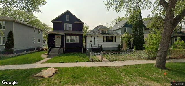 Larawan ng 670 Warsaw Avenue sa Winnipeg, Manitoba