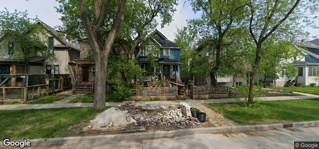 Larawan ng 677 Mulvey Avenue sa Winnipeg, Manitoba