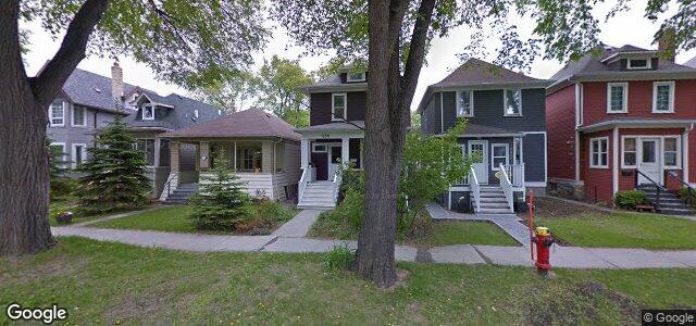 Larawan ng 680 Warsaw Avenue sa Winnipeg, Manitoba