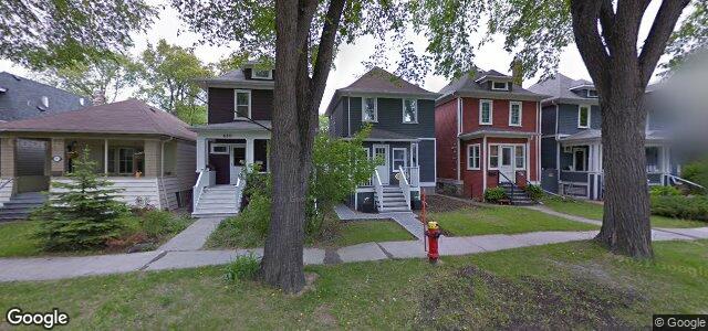 Larawan ng 682 Warsaw Avenue sa Winnipeg, Manitoba