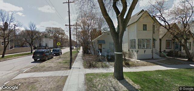 Larawan ng 684 Mulvey Avenue sa Winnipeg, Manitoba
