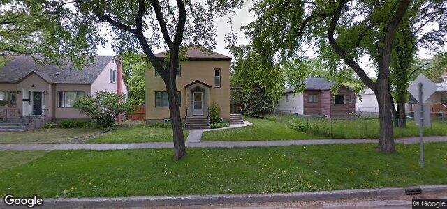 Larawan ng 701 Warsaw Avenue sa Winnipeg, Manitoba