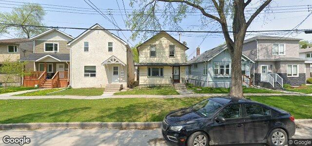 Larawan ng 715 Scotland Avenue sa Winnipeg, Manitoba