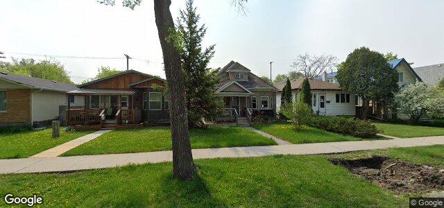 Larawan ng 720 Warsaw Avenue sa Winnipeg, Manitoba
