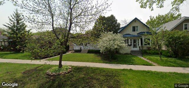 Photo of 722 Warsaw Avenue in Winnipeg, Manitoba