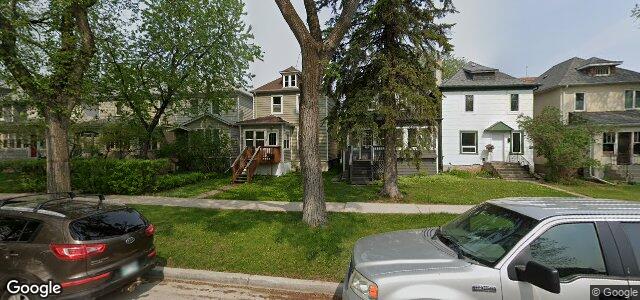 Larawan ng 725 Warsaw Avenue sa Winnipeg, Manitoba