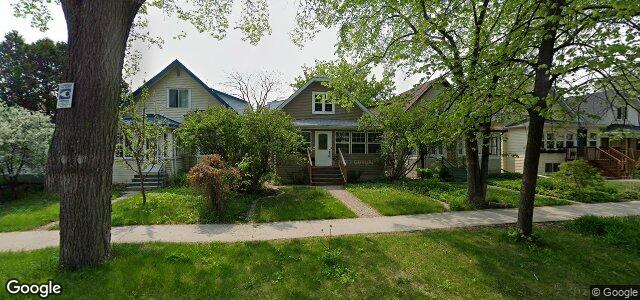 Larawan ng 726 Warsaw Avenue sa Winnipeg, Manitoba