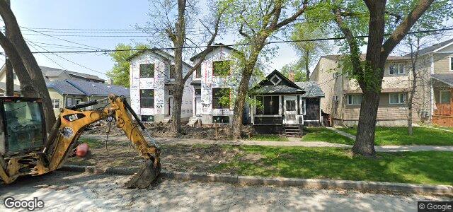 Larawan ng 727 Scotland Avenue sa Winnipeg, Manitoba