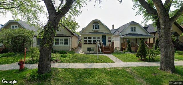 Larawan ng 730 Warsaw Avenue sa Winnipeg, Manitoba