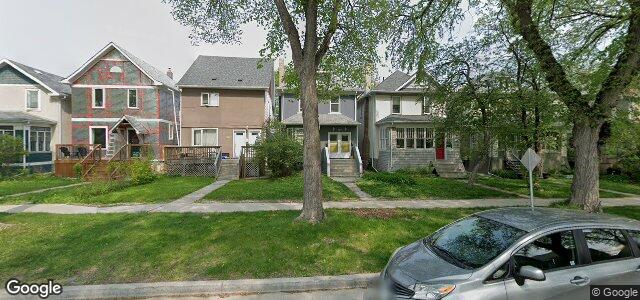 Larawan ng 733 Warsaw Avenue sa Winnipeg, Manitoba