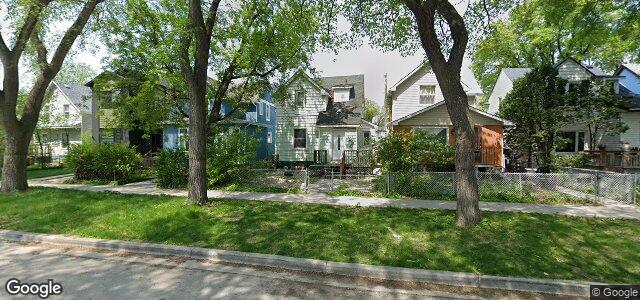 Larawan ng 737 Dudley Avenue sa Winnipeg, Manitoba