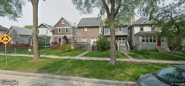 Photo of 743 Warsaw Avenue in Winnipeg, Manitoba