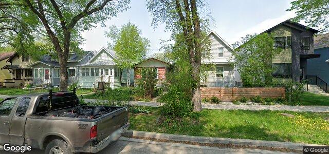 Larawan ng 747 Dudley Avenue sa Winnipeg, Manitoba