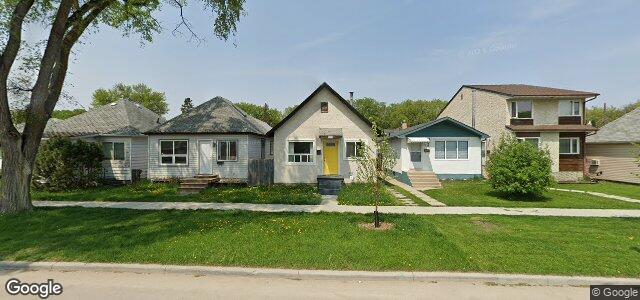 Larawan ng 779 Lorette Avenue sa Winnipeg, Manitoba