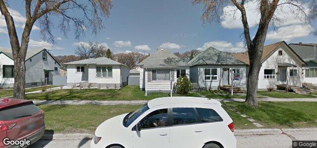 Larawan ng 783 Lorette Avenue sa Winnipeg, Manitoba