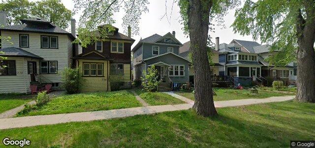 Larawan ng 796 Warsaw Avenue sa Winnipeg, Manitoba