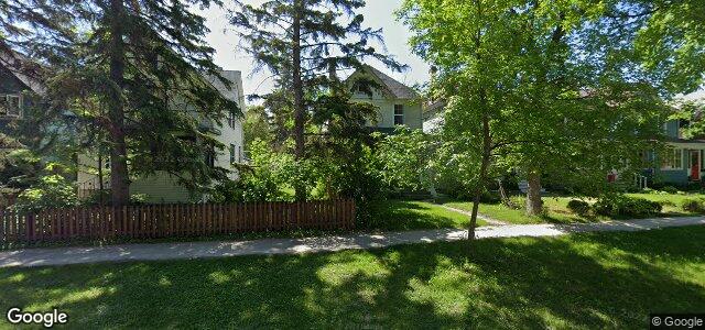 Larawan ng 806 Jessie Avenue sa Winnipeg, Manitoba