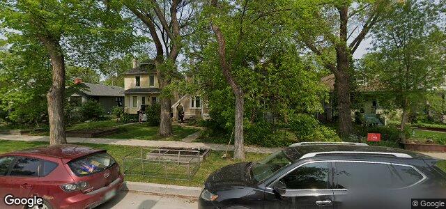 Larawan ng 825 Mulvey Avenue sa Winnipeg, Manitoba
