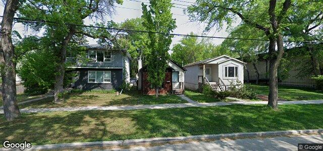 Larawan ng 827 Scotland Avenue sa Winnipeg, Manitoba