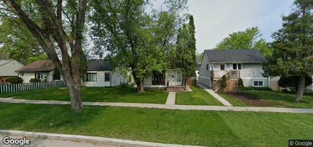Larawan ng 837 Lorette Avenue sa Winnipeg, Manitoba