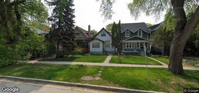 Larawan ng 854 Warsaw Avenue sa Winnipeg, Manitoba