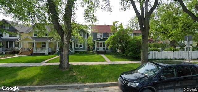 Larawan ng 868 Warsaw Avenue sa Winnipeg, Manitoba
