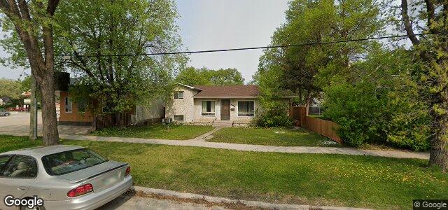Larawan ng 879 Scotland Avenue sa Winnipeg, Manitoba