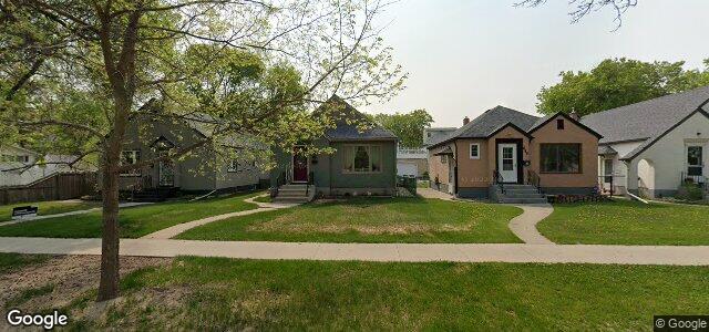 Larawan ng 884 Warsaw Avenue sa Winnipeg, Manitoba