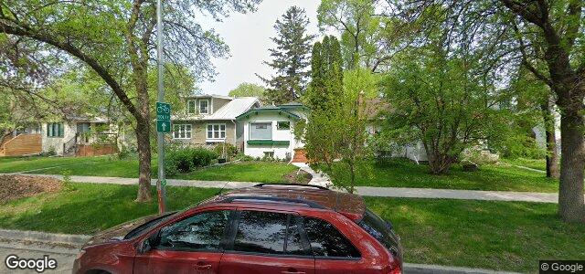 Larawan ng 897 Warsaw Avenue sa Winnipeg, Manitoba