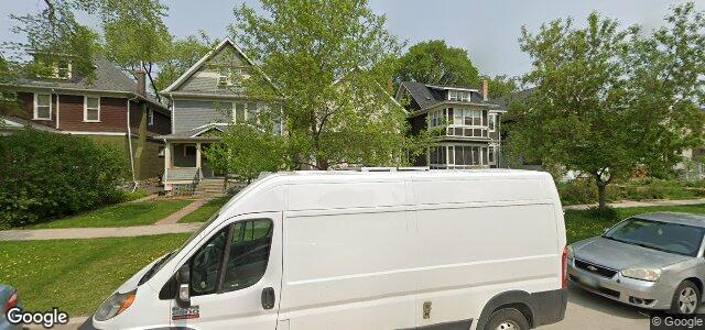 Larawan ng 905 Jessie Avenue sa Winnipeg, Manitoba