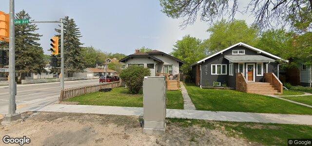 Larawan ng 907 Warsaw Avenue sa Winnipeg, Manitoba
