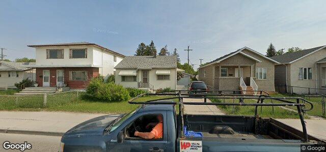 Larawan ng 1023 Nairn Avenue sa Winnipeg, Manitoba