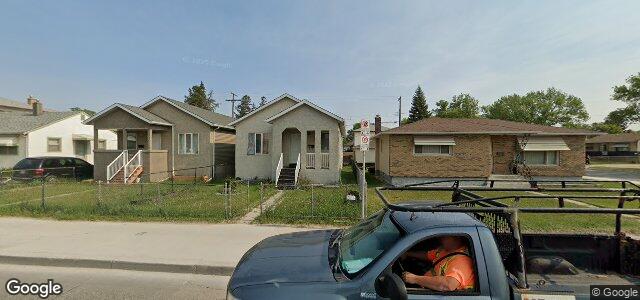 Larawan ng 1027 Nairn Avenue sa Winnipeg, Manitoba