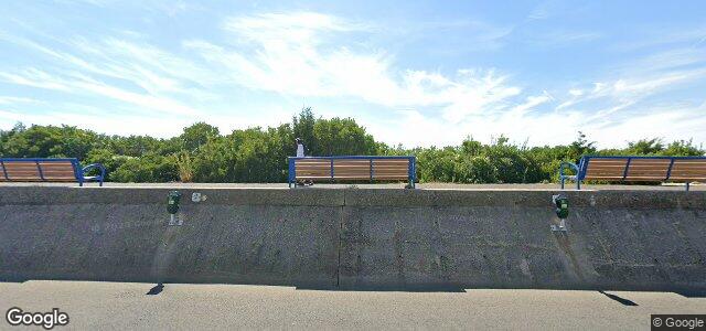 Larawan ng 1028 Beach Avenue sa Winnipeg, Manitoba