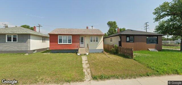 Larawan ng 1111 Nairn Avenue sa Winnipeg, Manitoba