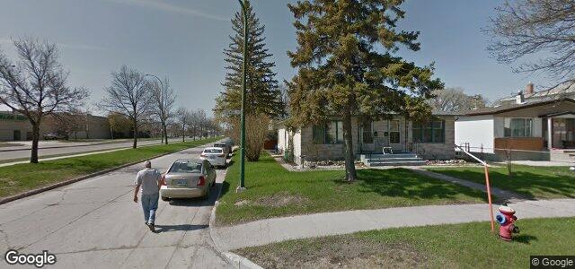 Larawan ng 221 Clyde Road sa Winnipeg, Manitoba