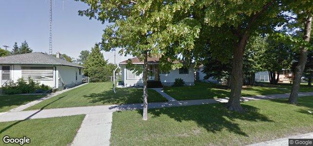 Larawan ng 306 Keenleyside Street sa Winnipeg, Manitoba