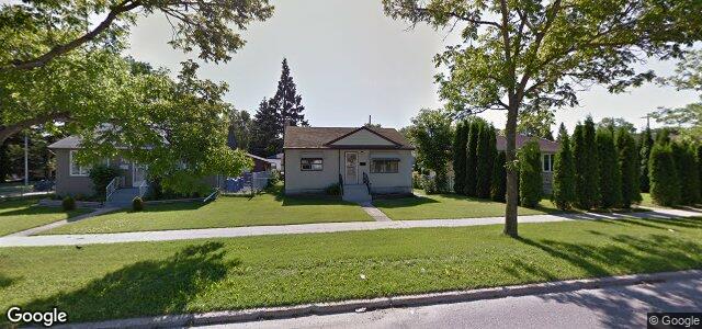 Larawan ng 347 Keenleyside Street sa Winnipeg, Manitoba