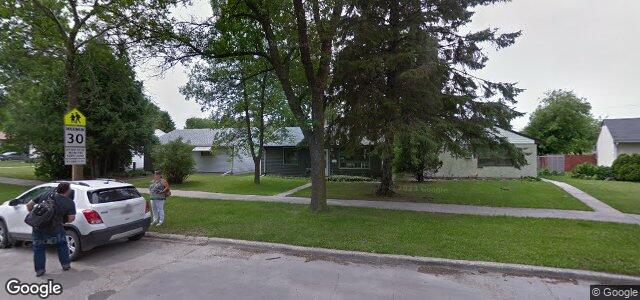 Larawan ng 374 Kent Road sa Winnipeg, Manitoba