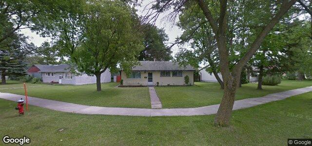 Larawan ng 401 Kent Road sa Winnipeg, Manitoba