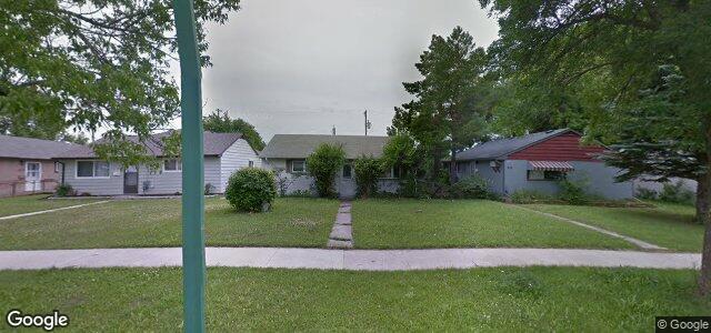 Larawan ng 419 Kent Road sa Winnipeg, Manitoba