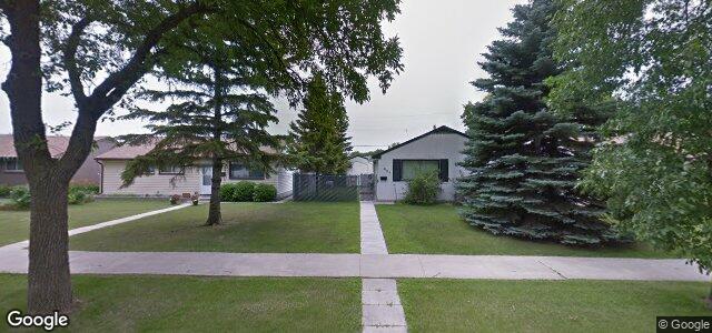 Larawan ng 443 Kent Road sa Winnipeg, Manitoba